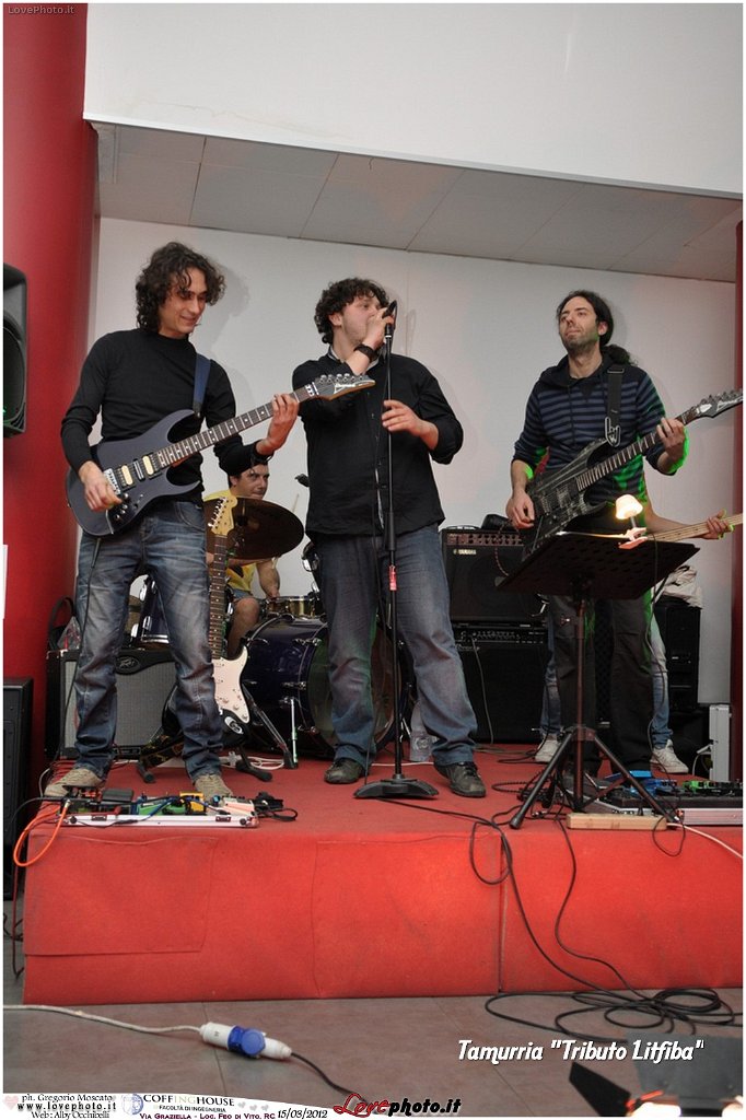 090CoffingHouse_Facolta_Ingegneria_LiveMusic_Party_LovePhoto_15032012.jpg - GREGORIO MOSCATO  PHOTOGRAPHER