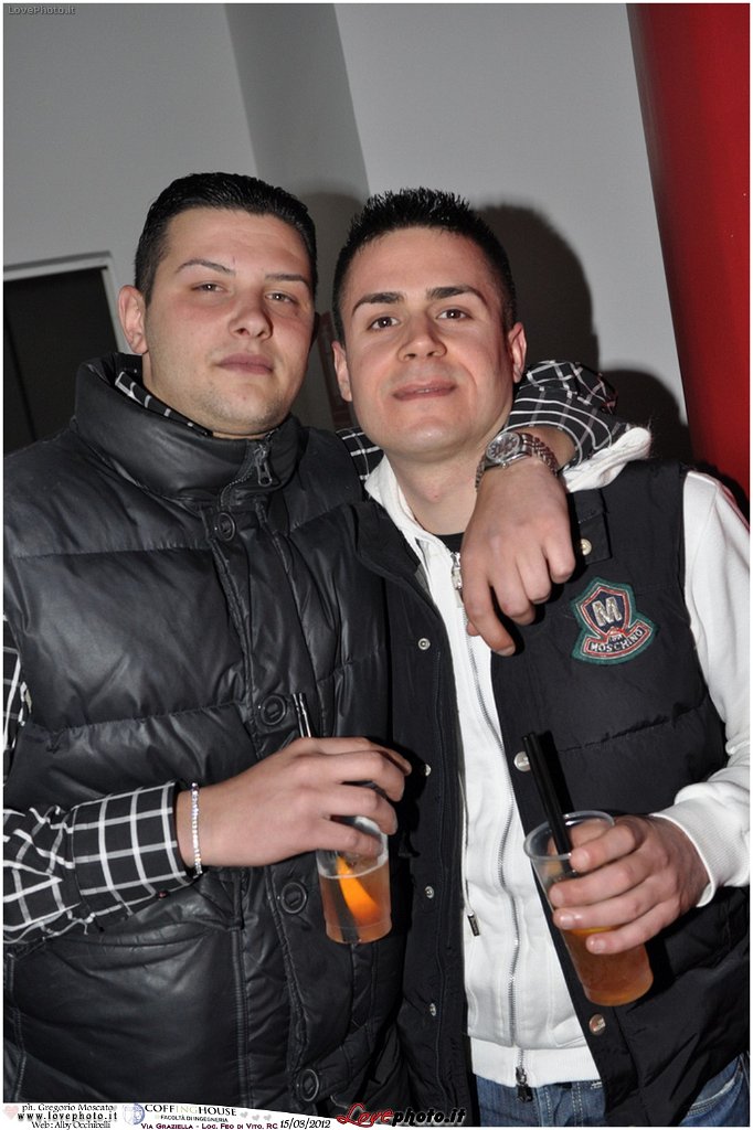 116CoffingHouse_Facolta_Ingegneria_LiveMusic_Party_LovePhoto_15032012.jpg - GREGORIO MOSCATO  PHOTOGRAPHER