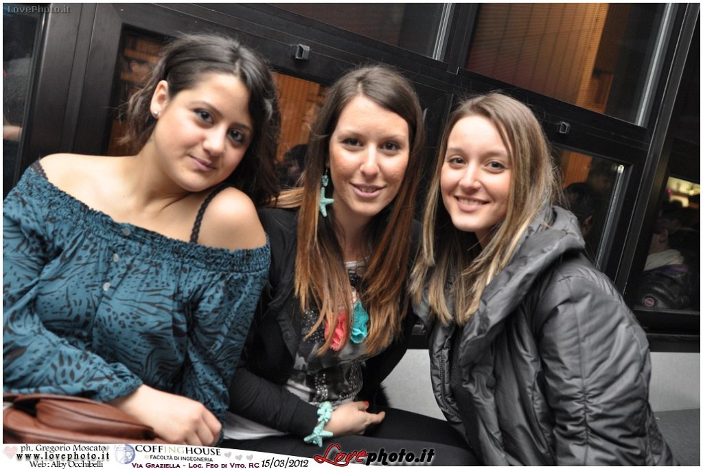 147CoffingHouse_Facolta_Ingegneria_LiveMusic_Party_LovePhoto_15032012.jpg - GREGORIO MOSCATO  PHOTOGRAPHER