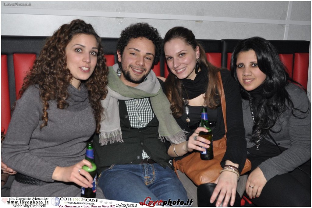 191CoffingHouse_Facolta_Ingegneria_LiveMusic_Party_LovePhoto_15032012.jpg - GREGORIO MOSCATO  PHOTOGRAPHER