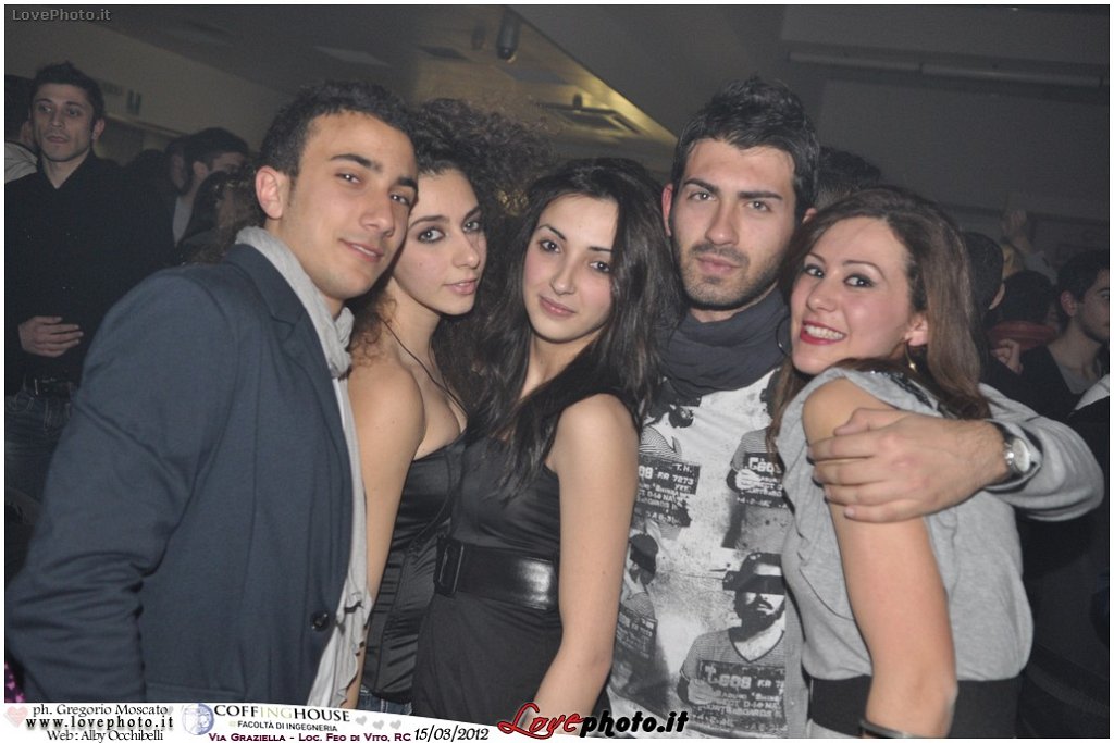 195CoffingHouse_Facolta_Ingegneria_LiveMusic_Party_LovePhoto_15032012.jpg - GREGORIO MOSCATO  PHOTOGRAPHER