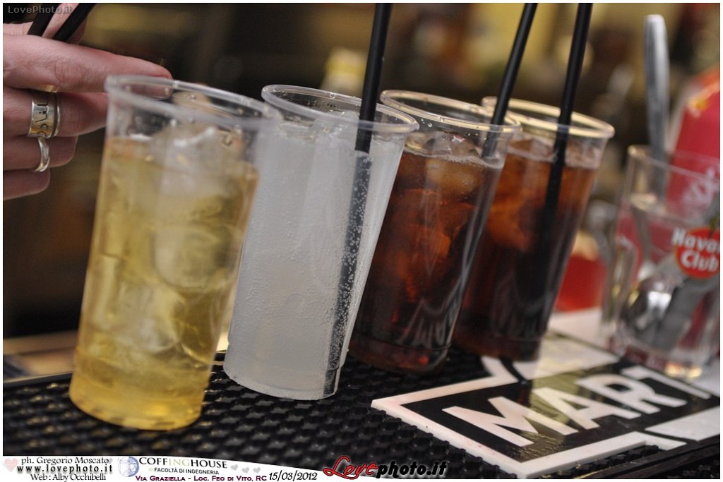 215CoffingHouse_Facolta_Ingegneria_LiveMusic_Party_LovePhoto_15032012.jpg - GREGORIO MOSCATO  PHOTOGRAPHER