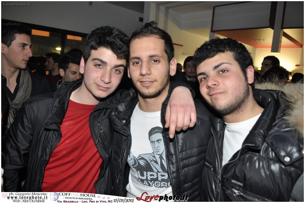 216CoffingHouse_Facolta_Ingegneria_LiveMusic_Party_LovePhoto_15032012.jpg - GREGORIO MOSCATO  PHOTOGRAPHER