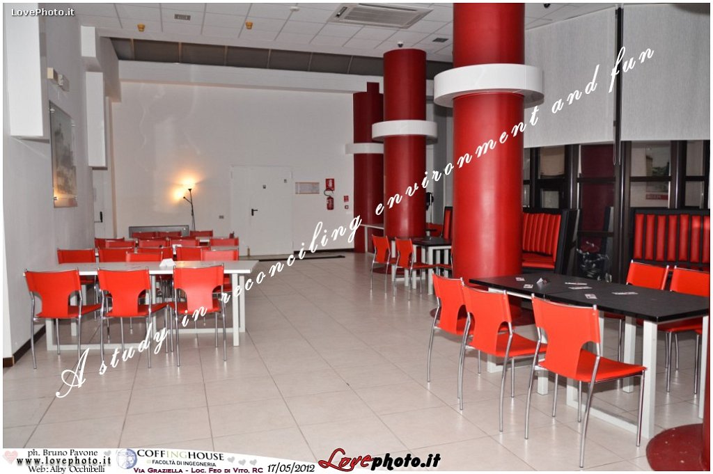 005CoffingHouse_Facolta_Ingegneria_LiveMusic_Party_LovePhoto_17052012.jpg