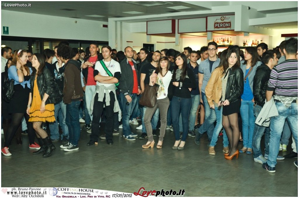 006CoffingHouse_Facolta_Ingegneria_LiveMusic_Party_LovePhoto_17052012.jpg
