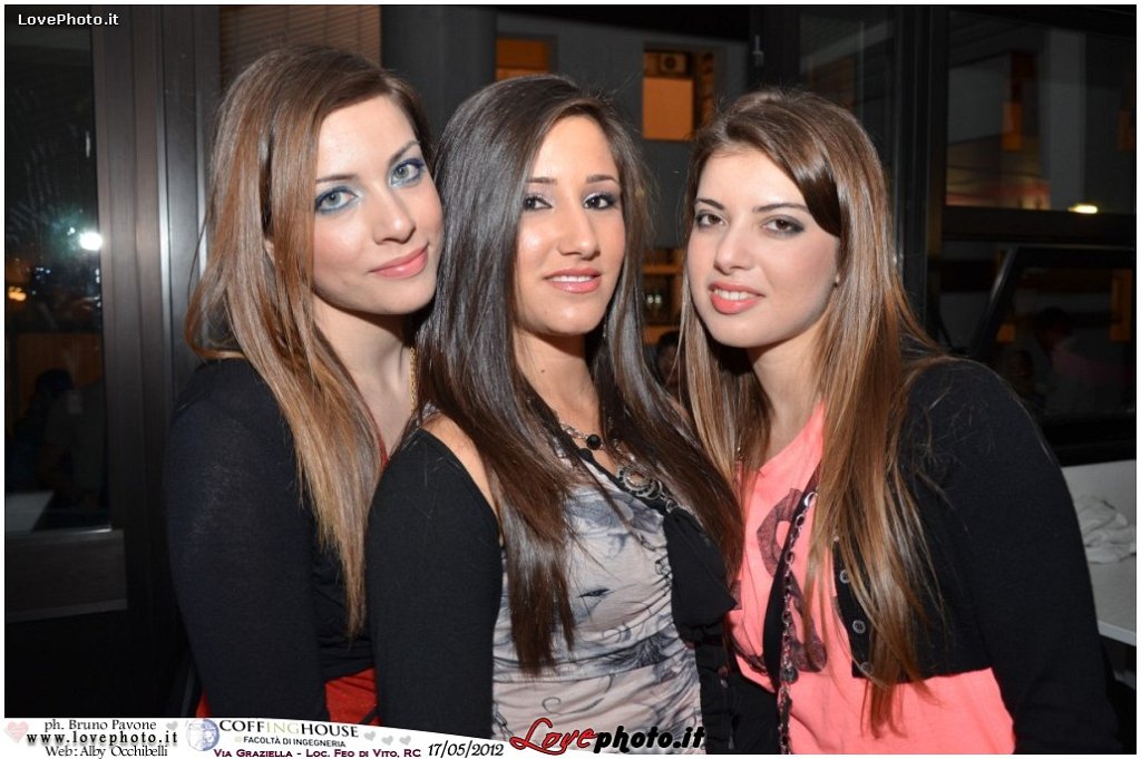 020CoffingHouse_Facolta_Ingegneria_LiveMusic_Party_LovePhoto_17052012.jpg