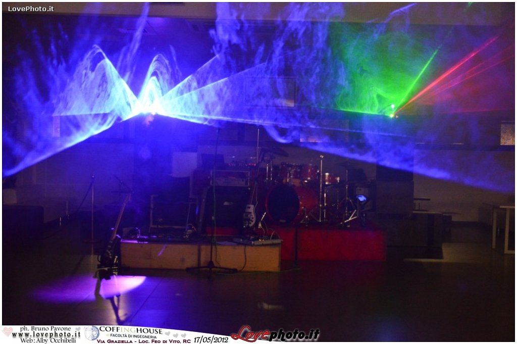 024CoffingHouse_Facolta_Ingegneria_LiveMusic_Party_LovePhoto_17052012.jpg