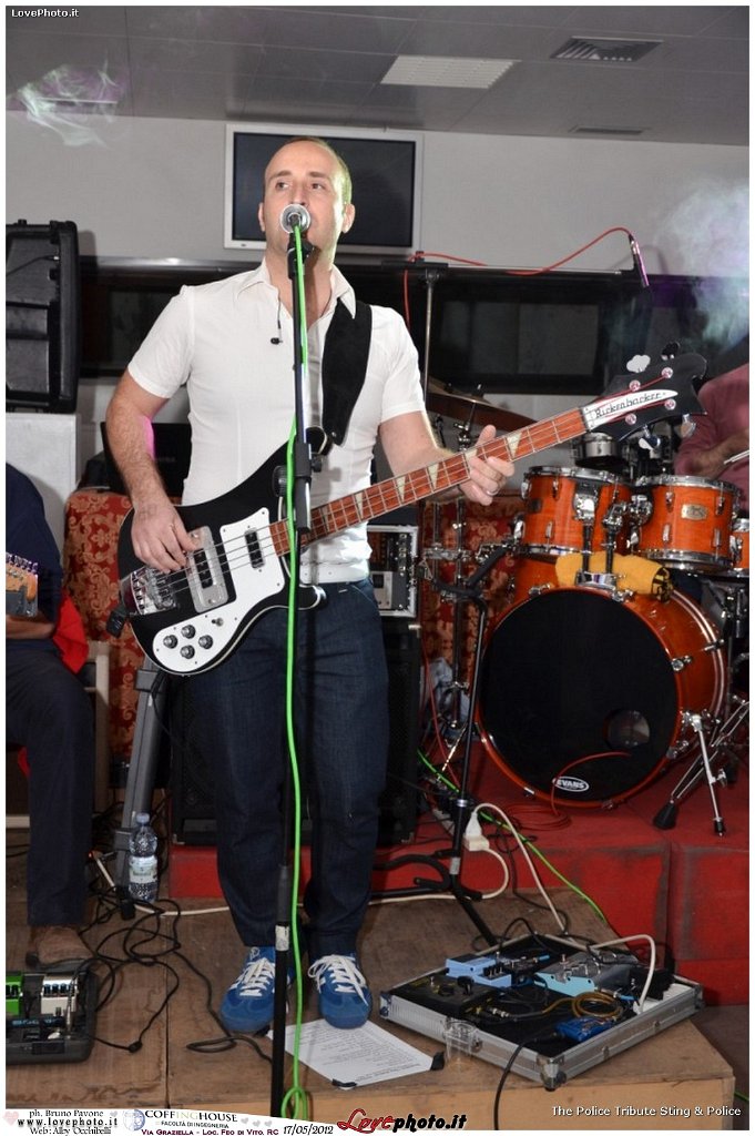 062CoffingHouse_Facolta_Ingegneria_LiveMusic_Party_LovePhoto_17052012.jpg