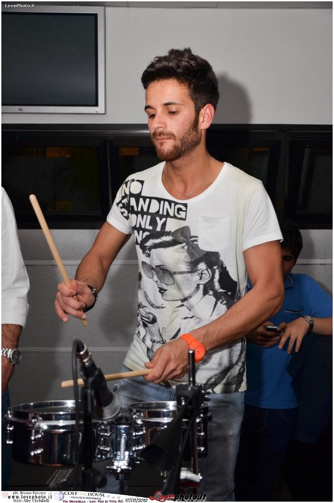 304CoffingHouse_Facolta_Ingegneria_LiveMusic_Party_LovePhoto_17052012.jpg