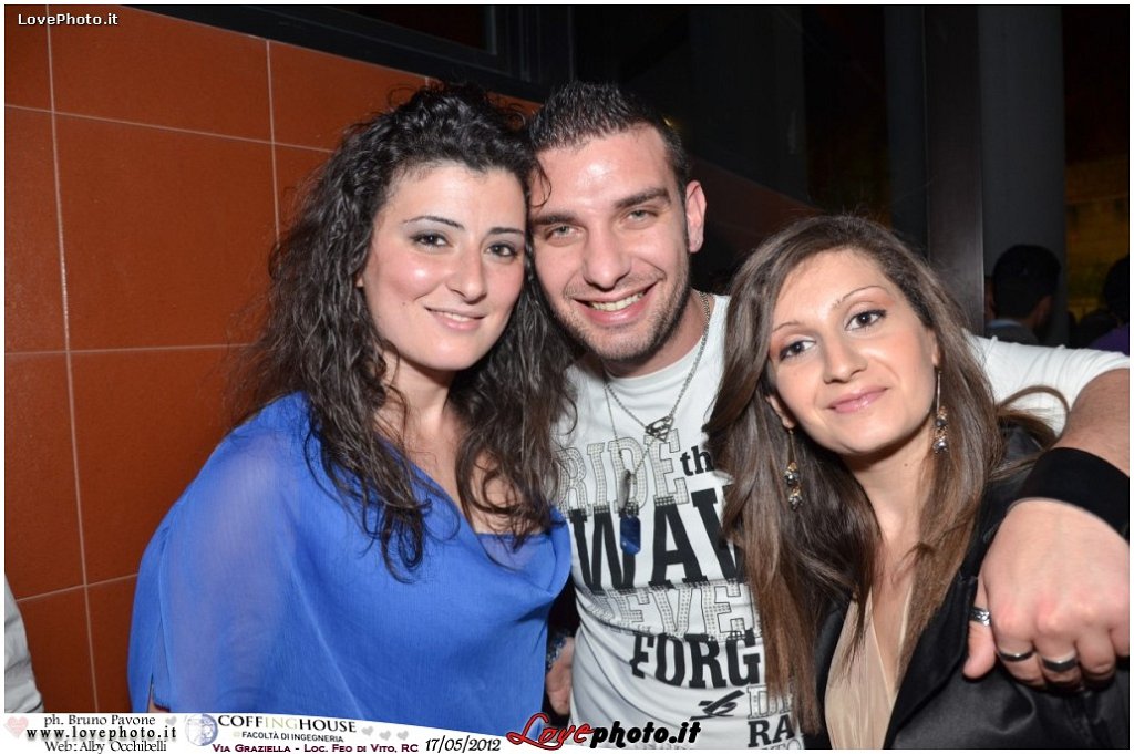333CoffingHouse_Facolta_Ingegneria_LiveMusic_Party_LovePhoto_17052012.jpg