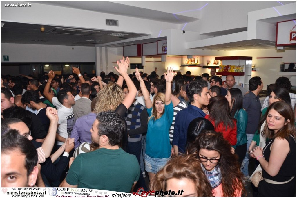 380CoffingHouse_Facolta_Ingegneria_LiveMusic_Party_LovePhoto_17052012.jpg