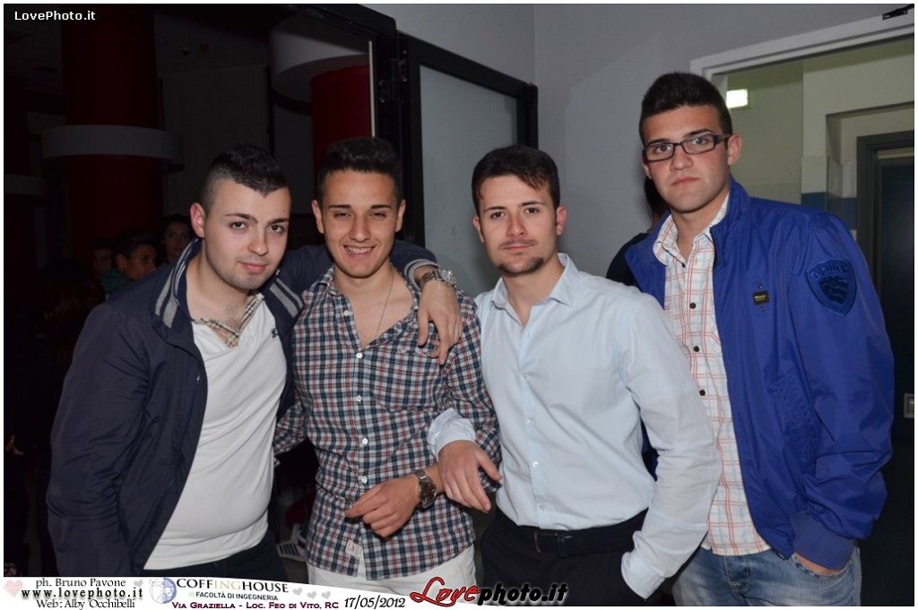 402CoffingHouse_Facolta_Ingegneria_LiveMusic_Party_LovePhoto_17052012.jpg