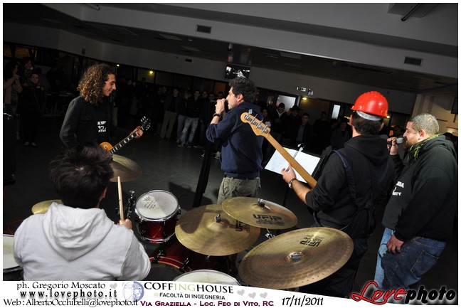 048CoffingHouse_Facolta_Ingegneria_LiveMusic_Party_LovePhoto_17112011.jpg - GREGORIO MOSCATO  PHOTOGRAPHER
