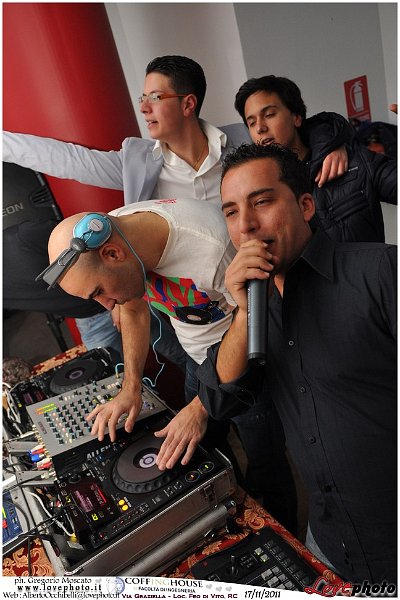 239CoffingHouse_Facolta_Ingegneria_LiveMusic_Party_LovePhoto_17112011.jpg - GREGORIO MOSCATO  PHOTOGRAPHER