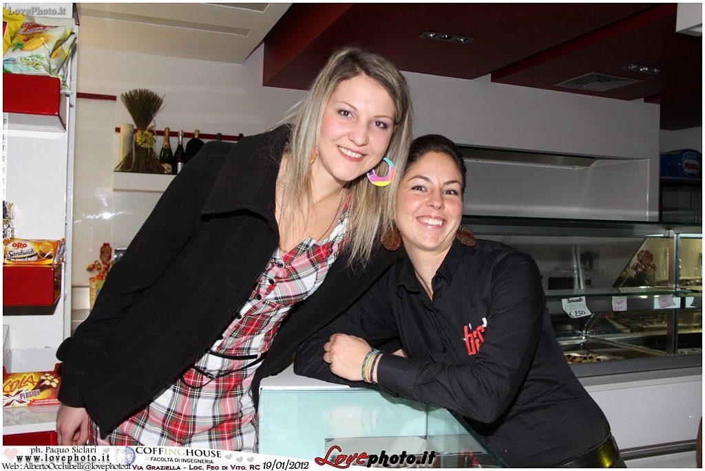094CoffingHouse_Facolta_Ingegneria_LiveMusic_Party_LovePhoto_19012012.jpg