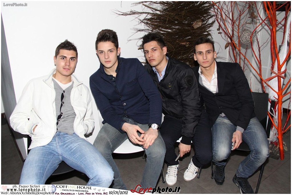 111CoffingHouse_Facolta_Ingegneria_LiveMusic_Party_LovePhoto_19012012.jpg