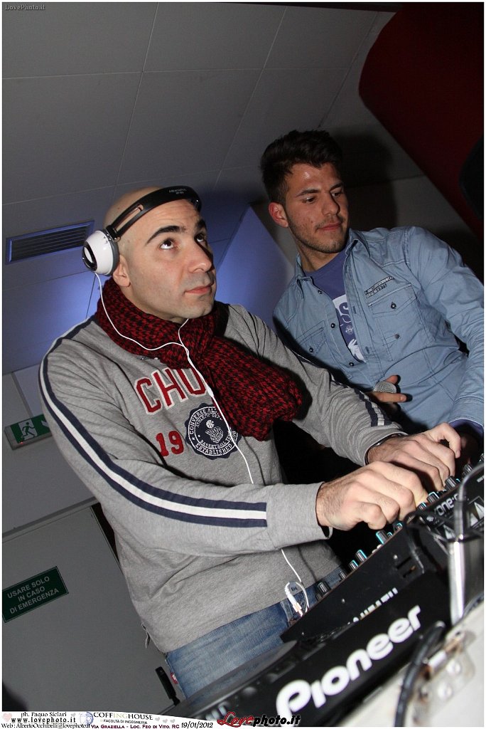 152CoffingHouse_Facolta_Ingegneria_LiveMusic_Party_LovePhoto_19012012.jpg
