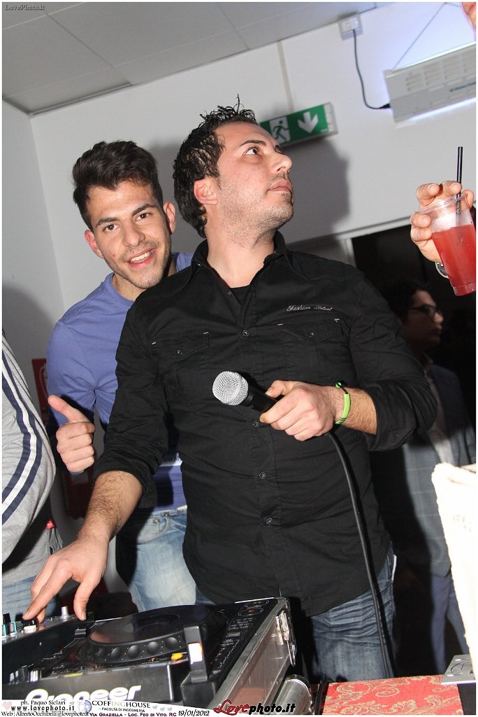 186CoffingHouse_Facolta_Ingegneria_LiveMusic_Party_LovePhoto_19012012.jpg
