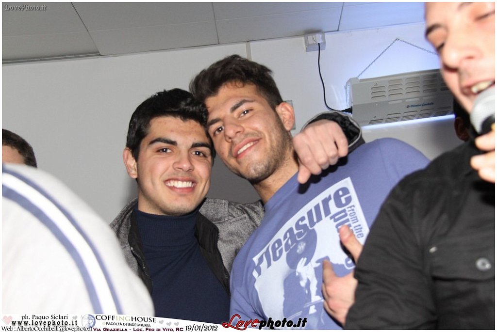 201CoffingHouse_Facolta_Ingegneria_LiveMusic_Party_LovePhoto_19012012.jpg