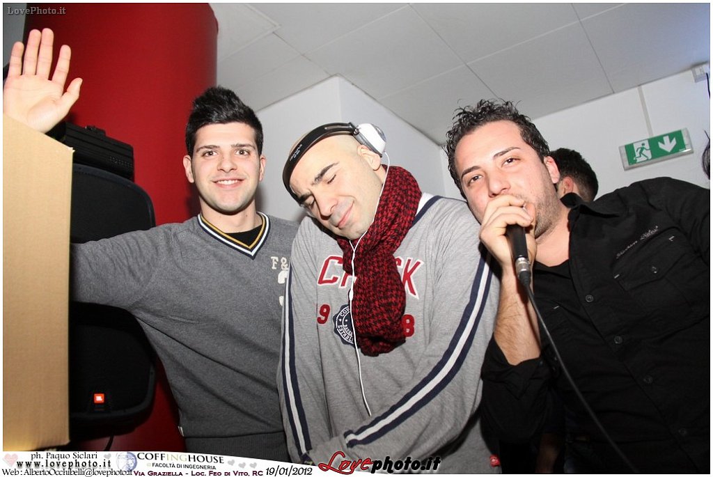216CoffingHouse_Facolta_Ingegneria_LiveMusic_Party_LovePhoto_19012012.jpg