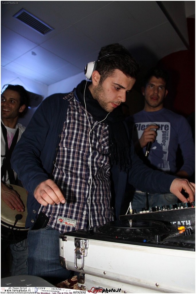 297CoffingHouse_Facolta_Ingegneria_LiveMusic_Party_LovePhoto_19012012.jpg