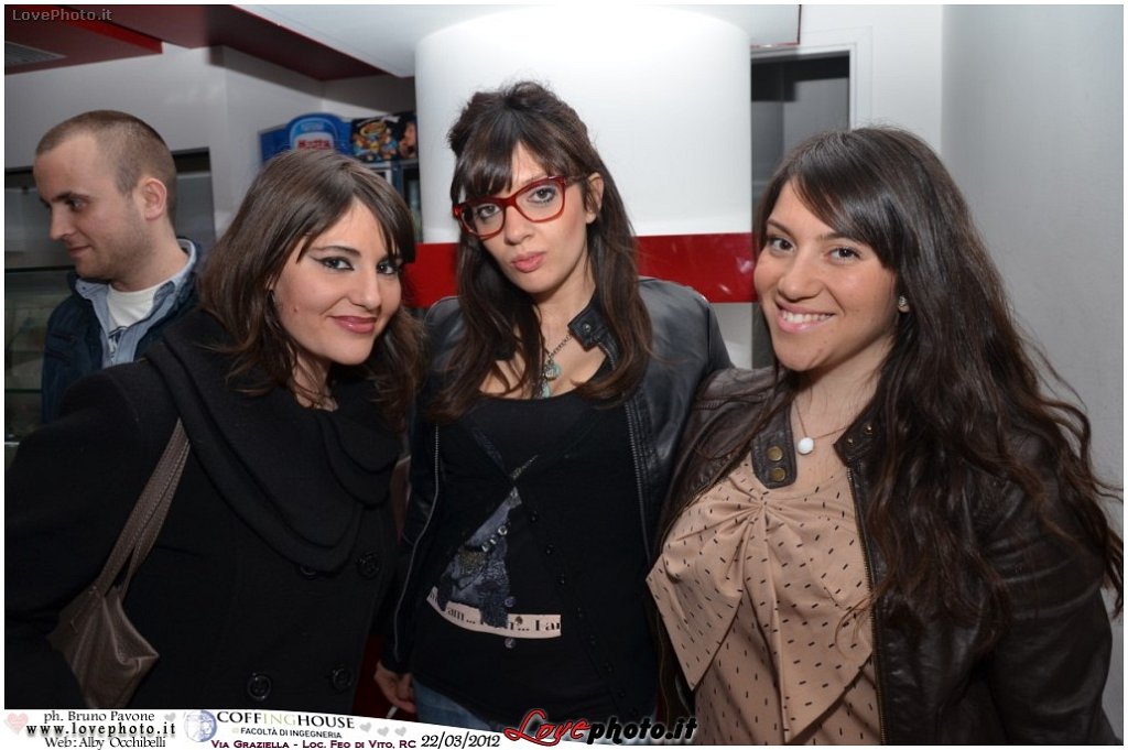 004CoffingHouse_Facolta_Ingegneria_LiveMusic_Party_LovePhoto_22032012.jpg
