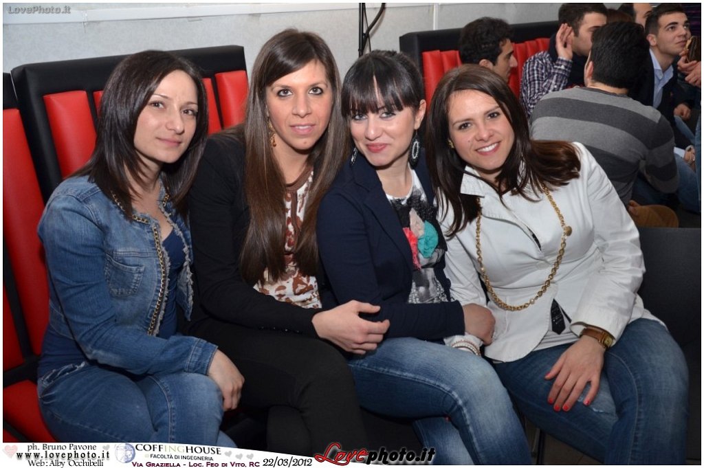 018CoffingHouse_Facolta_Ingegneria_LiveMusic_Party_LovePhoto_22032012.jpg