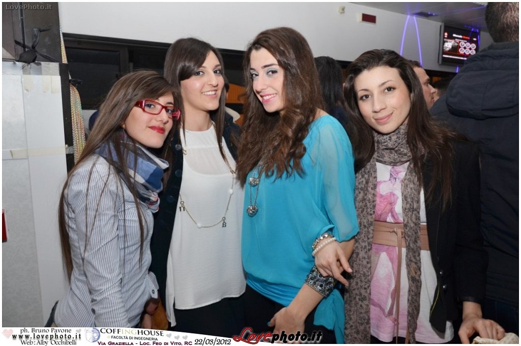 019CoffingHouse_Facolta_Ingegneria_LiveMusic_Party_LovePhoto_22032012.jpg