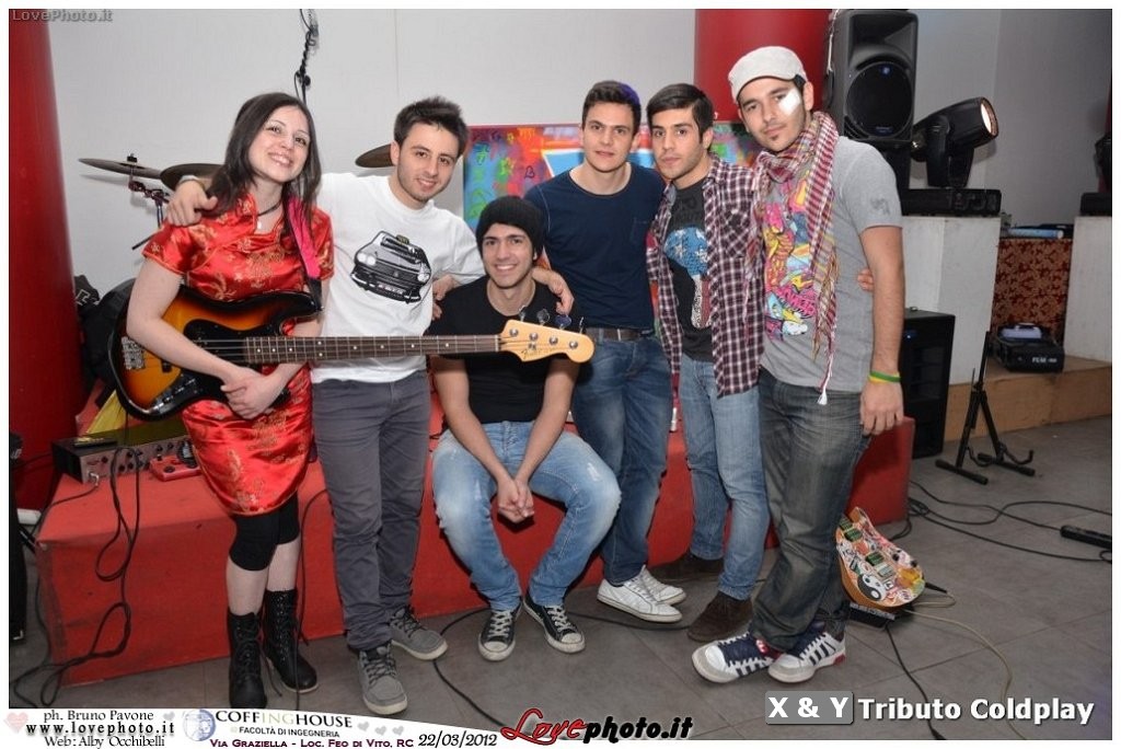 020CoffingHouse_Facolta_Ingegneria_LiveMusic_Party_LovePhoto_22032012.jpg