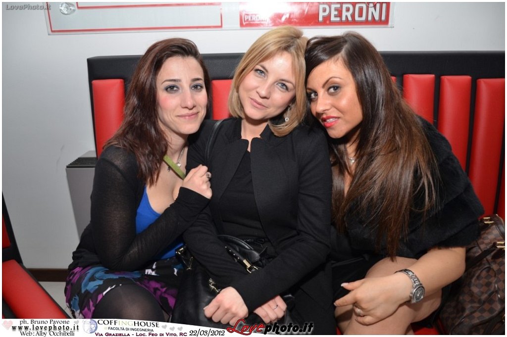 220CoffingHouse_Facolta_Ingegneria_LiveMusic_Party_LovePhoto_22032012.jpg