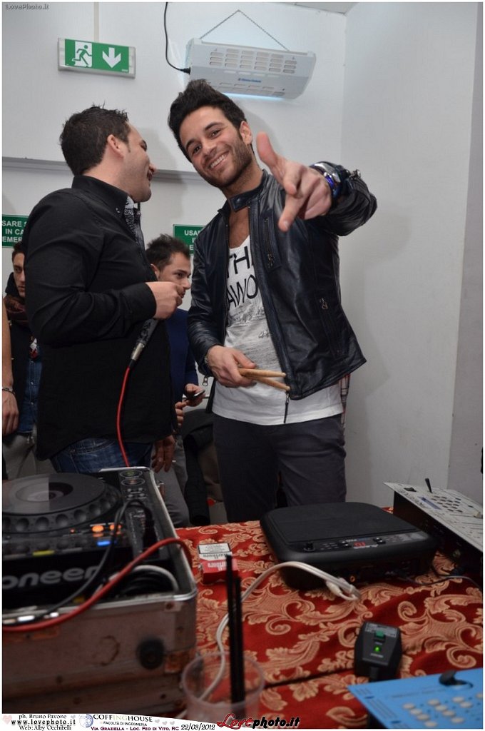 313CoffingHouse_Facolta_Ingegneria_LiveMusic_Party_LovePhoto_22032012.jpg
