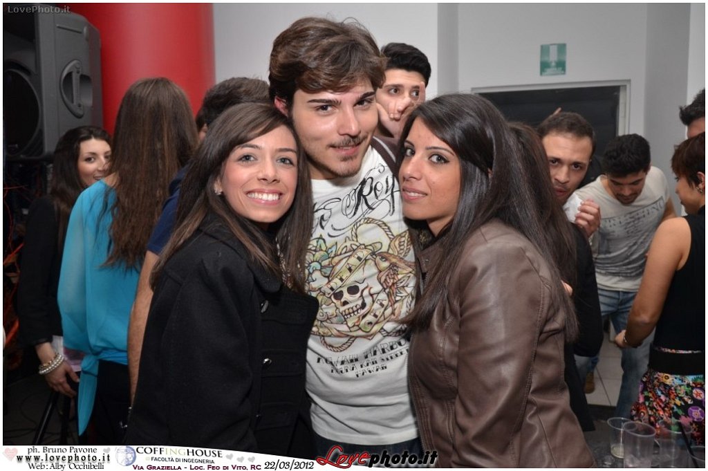 350CoffingHouse_Facolta_Ingegneria_LiveMusic_Party_LovePhoto_22032012.jpg