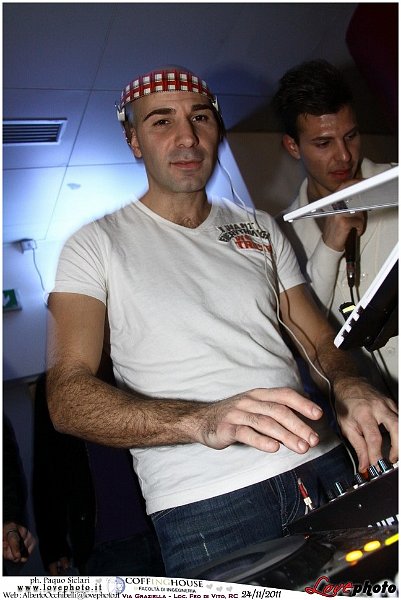 233CoffingHouse_Facolta_Ingegneria_LiveMusic_Party_LovePhoto_24112011.jpg