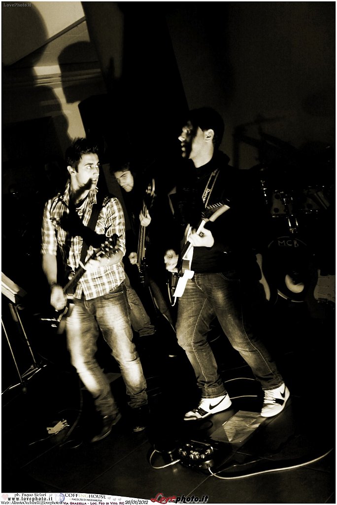 005CoffingHouse_Facolta_Ingegneria_LiveMusic_Party_LovePhoto_26012012.jpg
