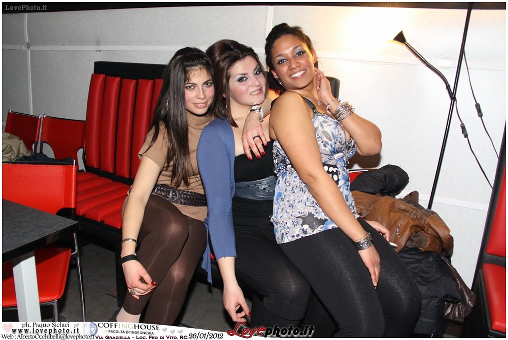 050CoffingHouse_Facolta_Ingegneria_LiveMusic_Party_LovePhoto_26012012.jpg