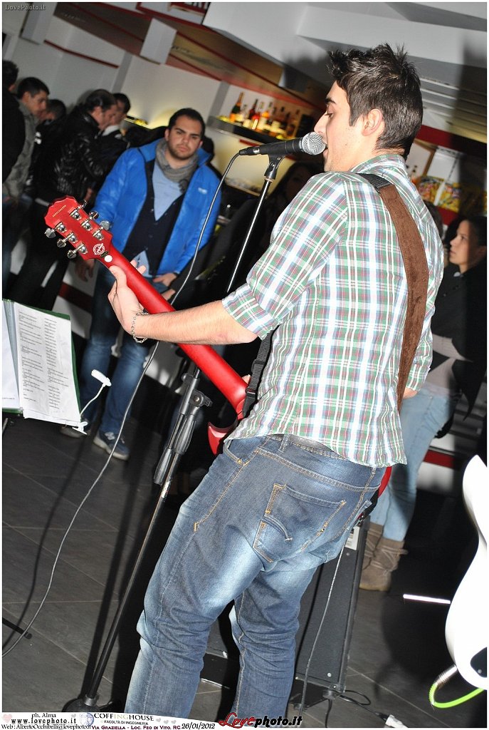 051CoffingHouse_Facolta_Ingegneria_LiveMusic_Party_LovePhoto_26012012.jpg
