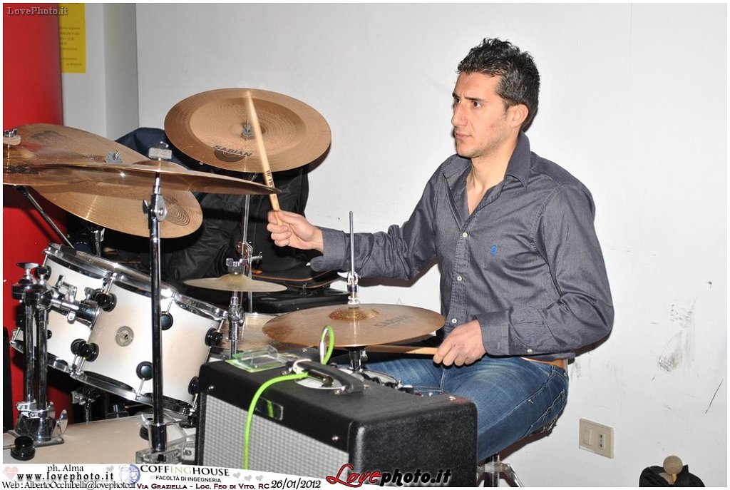 077CoffingHouse_Facolta_Ingegneria_LiveMusic_Party_LovePhoto_26012012.jpg
