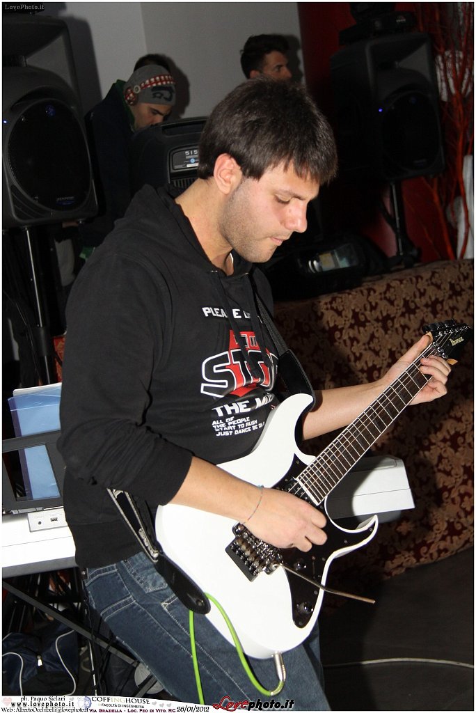 130CoffingHouse_Facolta_Ingegneria_LiveMusic_Party_LovePhoto_26012012.jpg