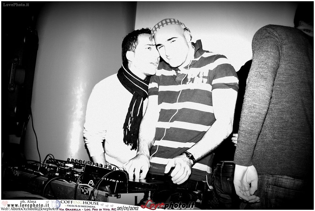 258CoffingHouse_Facolta_Ingegneria_LiveMusic_Party_LovePhoto_26012012.jpg