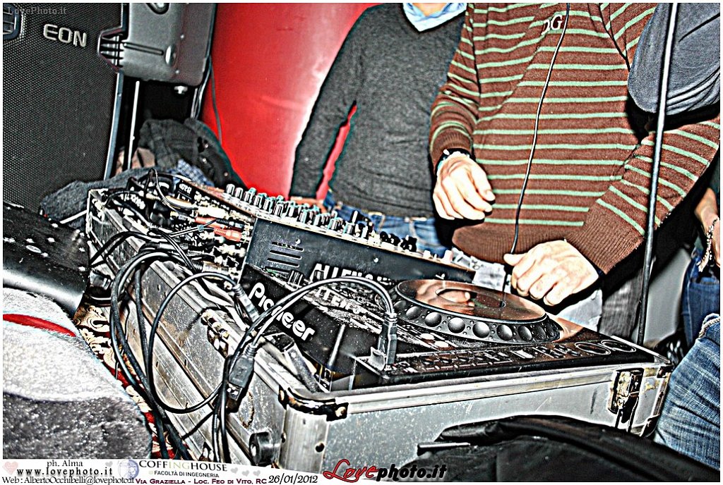 376CoffingHouse_Facolta_Ingegneria_LiveMusic_Party_LovePhoto_26012012.jpg