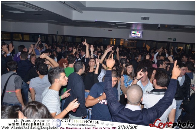 003CoffingHouse_University_Ingegneria_Rc_Party_Night_LovePhoto_27102011.jpg