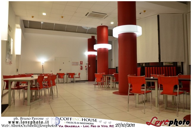 013CoffingHouse_University_Ingegneria_Rc_Party_Night_LovePhoto_27102011.jpg