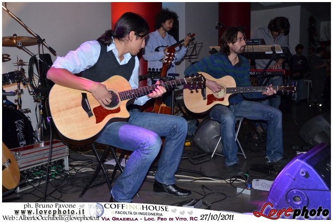 063CoffingHouse_University_Ingegneria_Rc_Party_Night_LovePhoto_27102011.jpg