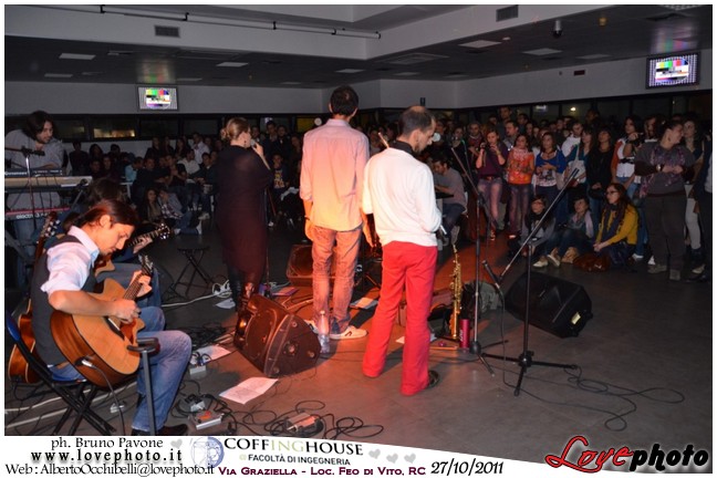 065CoffingHouse_University_Ingegneria_Rc_Party_Night_LovePhoto_27102011.jpg