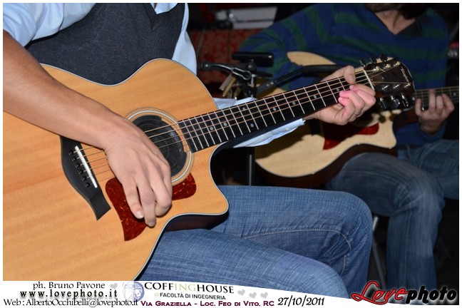 092CoffingHouse_University_Ingegneria_Rc_Party_Night_LovePhoto_27102011.jpg