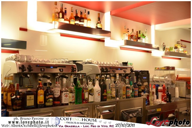 105CoffingHouse_University_Ingegneria_Rc_Party_Night_LovePhoto_27102011.jpg