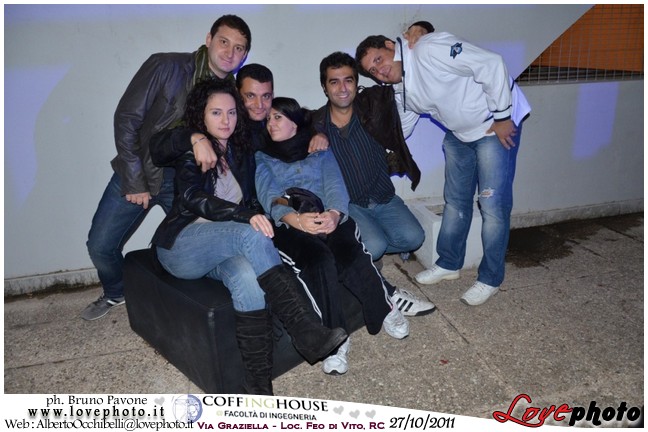 137CoffingHouse_University_Ingegneria_Rc_Party_Night_LovePhoto_27102011.jpg