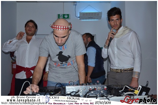 250CoffingHouse_University_Ingegneria_Rc_Party_Night_LovePhoto_27102011.jpg