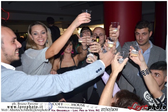 365CoffingHouse_University_Ingegneria_Rc_Party_Night_LovePhoto_27102011.jpg