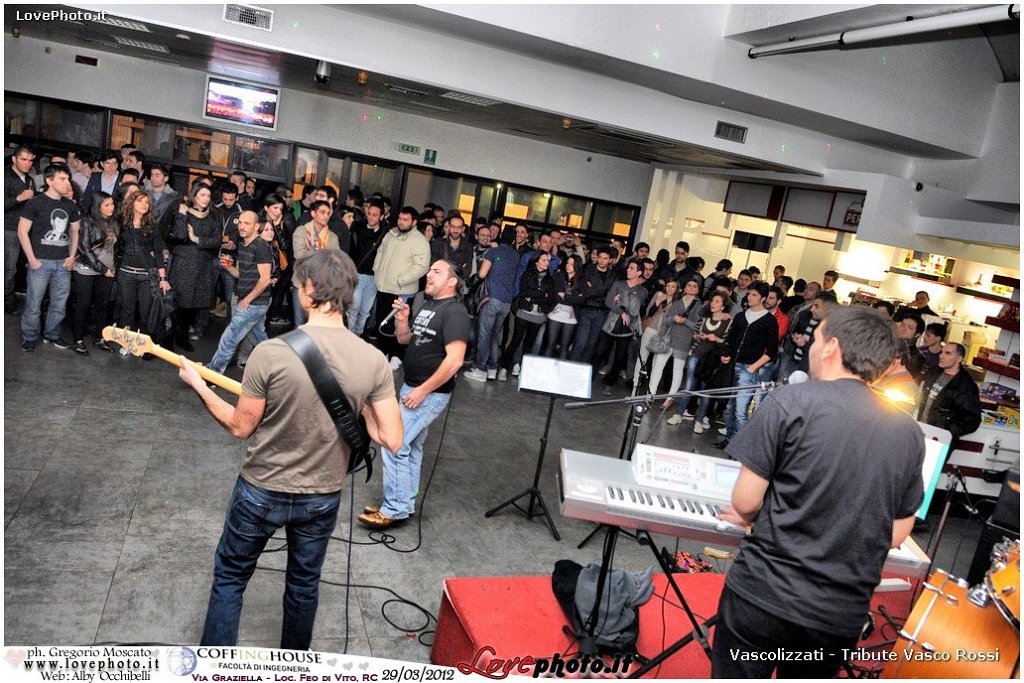 038CoffingHouse_Facolta_Ingegneria_LiveMusic_Party_LovePhoto_29032012.jpg